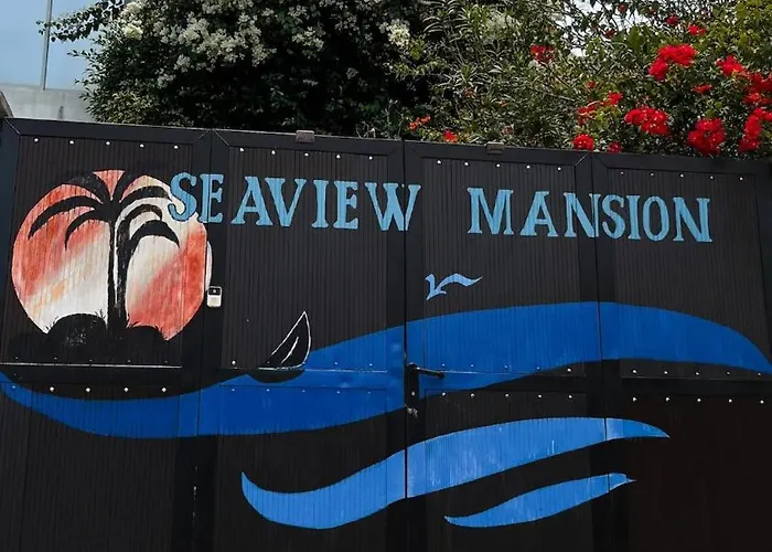 Seaview Mansion 2 Apartment Dalaguete